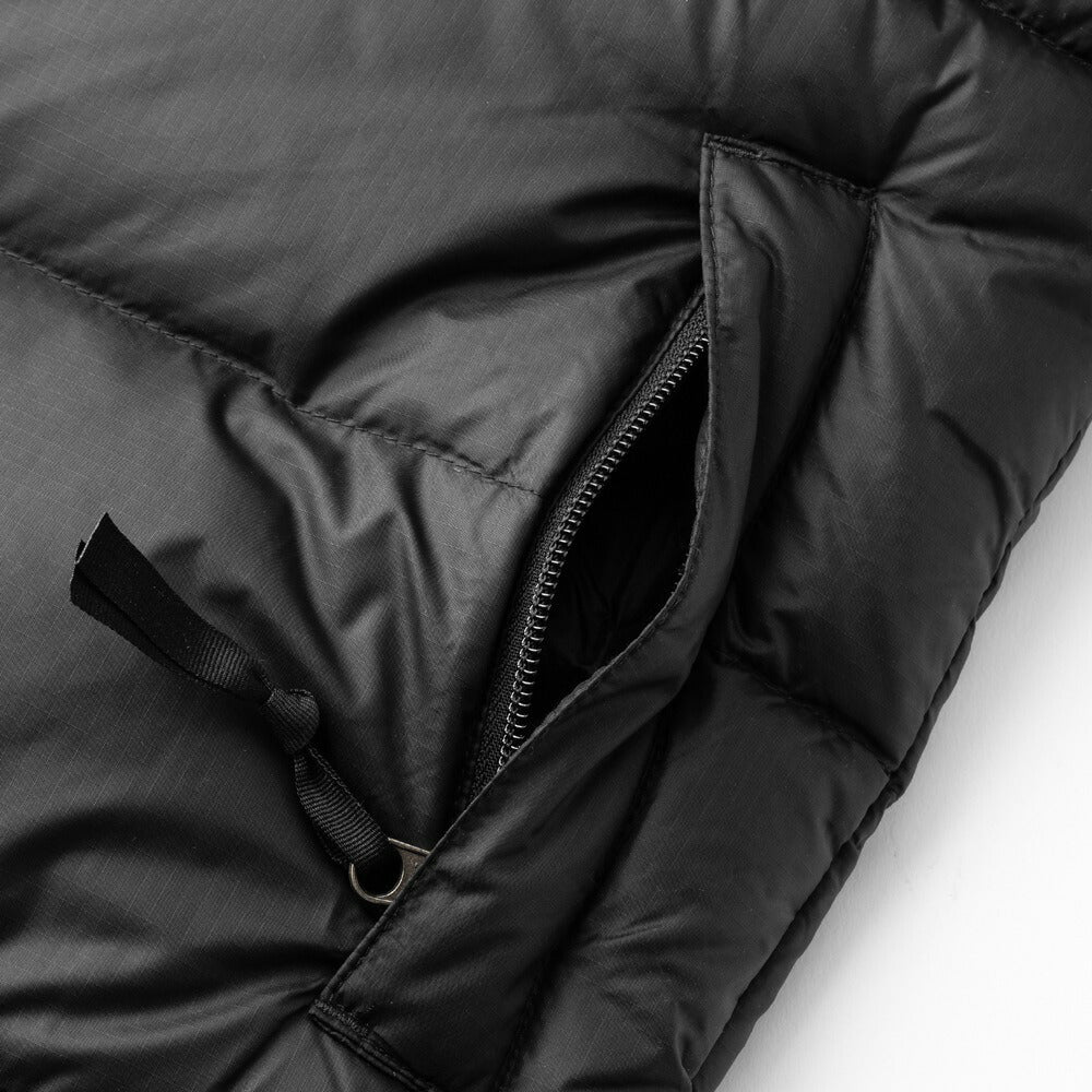 【返品不可】ノースフェイス ダウン ジャケット THE NORTH FACE 1996 レトロヌプシジャケット レディース NF0A3XEO RETRO NUPTSE JACKET レトロ ヌプシ ブラック TNF 700 アウター ダウンジャケット 軽量 ザノースフェイス BLACK