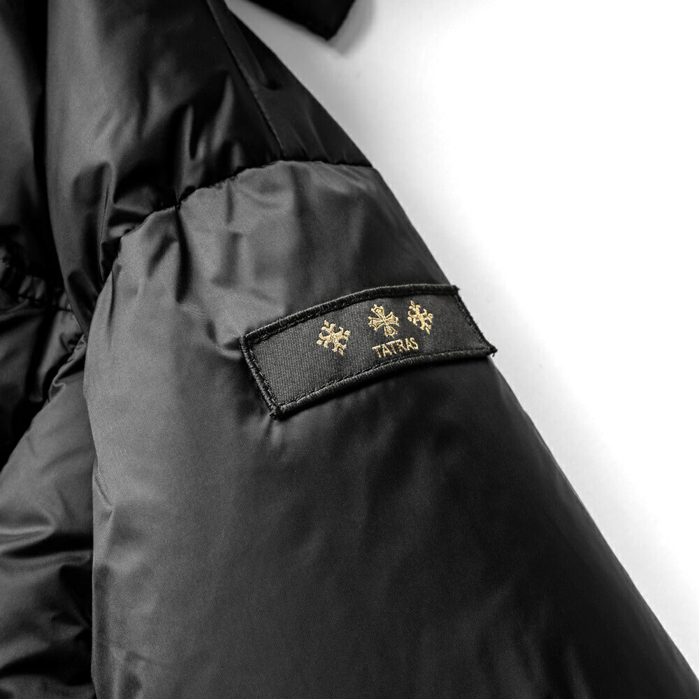 【返品不可】タトラス TATRAS ダウンジャケット レディース SPIRA スピラ LTKE24A4259-D ダウン ブラック 冬 軽量 暖かい 大きいサイズ アウター ショート丈 クロップド丈 ショート ブランド 高級 シンプル カジュアル きれいめ フード付き