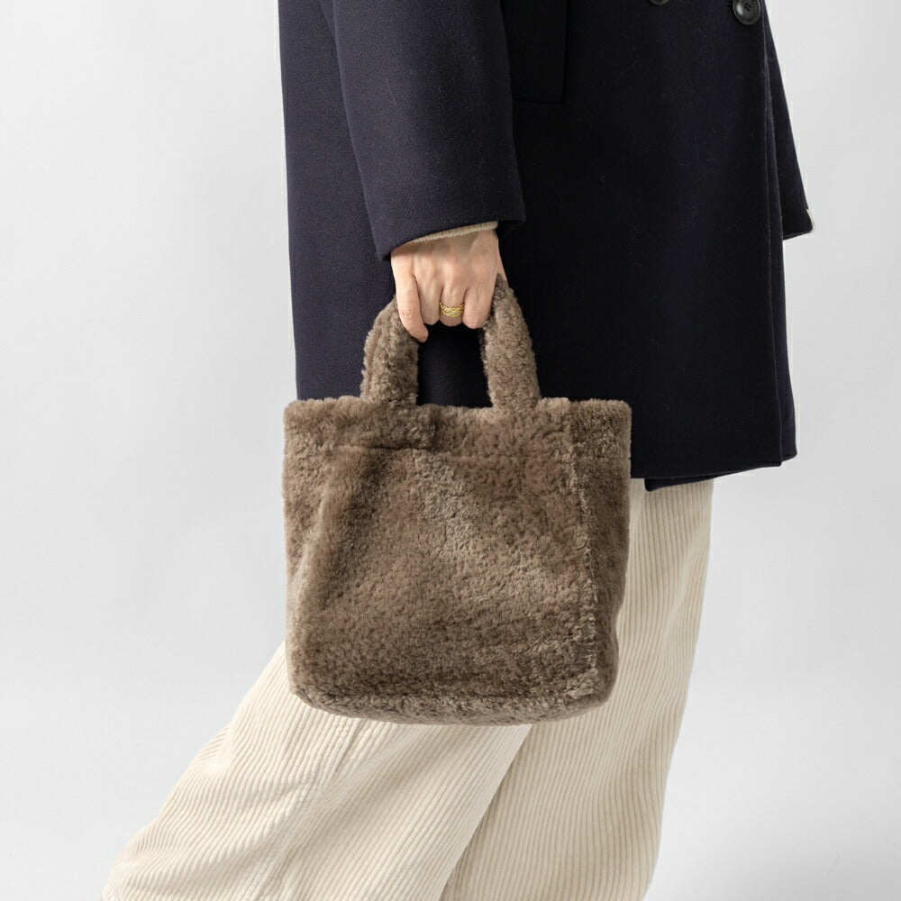 LISA CONTE リサコンテ BRILLA ボアバッグ ムートン