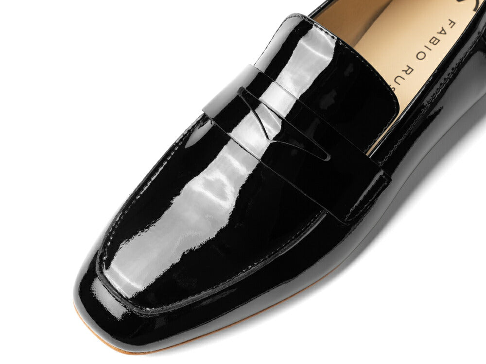 ファビオルスコーニ fabio rusconi ローファー 4057 エナメル ブラック VERNICE ベージュソール フラット レディース コインローファー フラットヒール ローヒール レディース 大人 やわらかい 疲れにくい 長時間 本革 柔らかい 牛革 レザー レザーシューズ シンプル