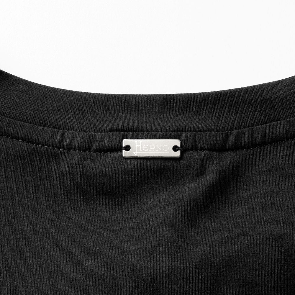 ヘルノ HERNO Tシャツ カットソー クルーネック コットン JG000174U スーパーファインコットン ストレッチ  半袖 メンズ ネイビー ブラック ホワイト 9200 9300 1000 綿 コットン カジュアル ブランド 大きいサイズ 白 黒 紺 インナー 無地 スリム