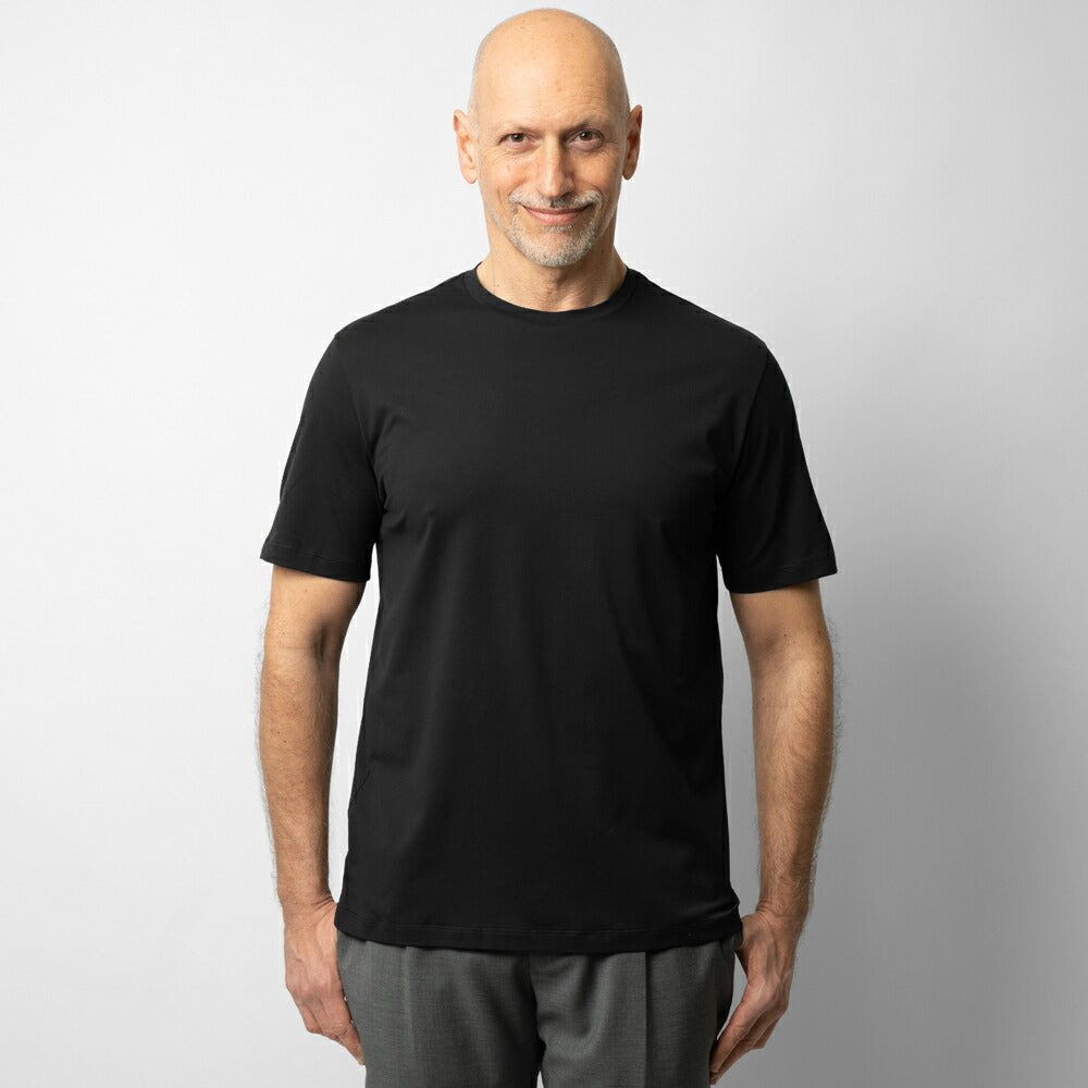 ヘルノ HERNO Tシャツ カットソー クルーネック コットン JG000174U スーパーファインコットン ストレッチ  半袖 メンズ ネイビー ブラック ホワイト 9200 9300 1000 綿 コットン カジュアル ブランド 大きいサイズ 白 黒 紺 インナー 無地 スリム