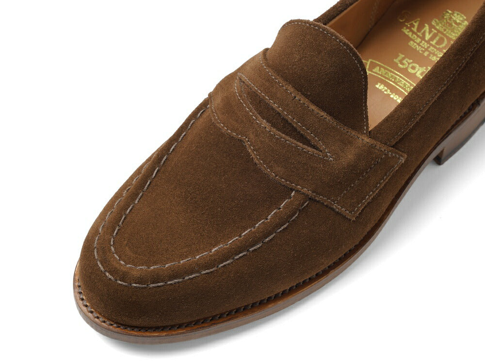 サンダース SANDERS ALDWYCH PENNY LOAFER ペニーローファー コインローファー バックステッチ有 8128PSS ブラウン スナッフ スエード レザーソール  ローファー POLO SNUFF SUEDE 英国 イギリス メンズ革靴 高品質 メンズ ブランド 紳士靴 ビジネス カジュアル 革靴